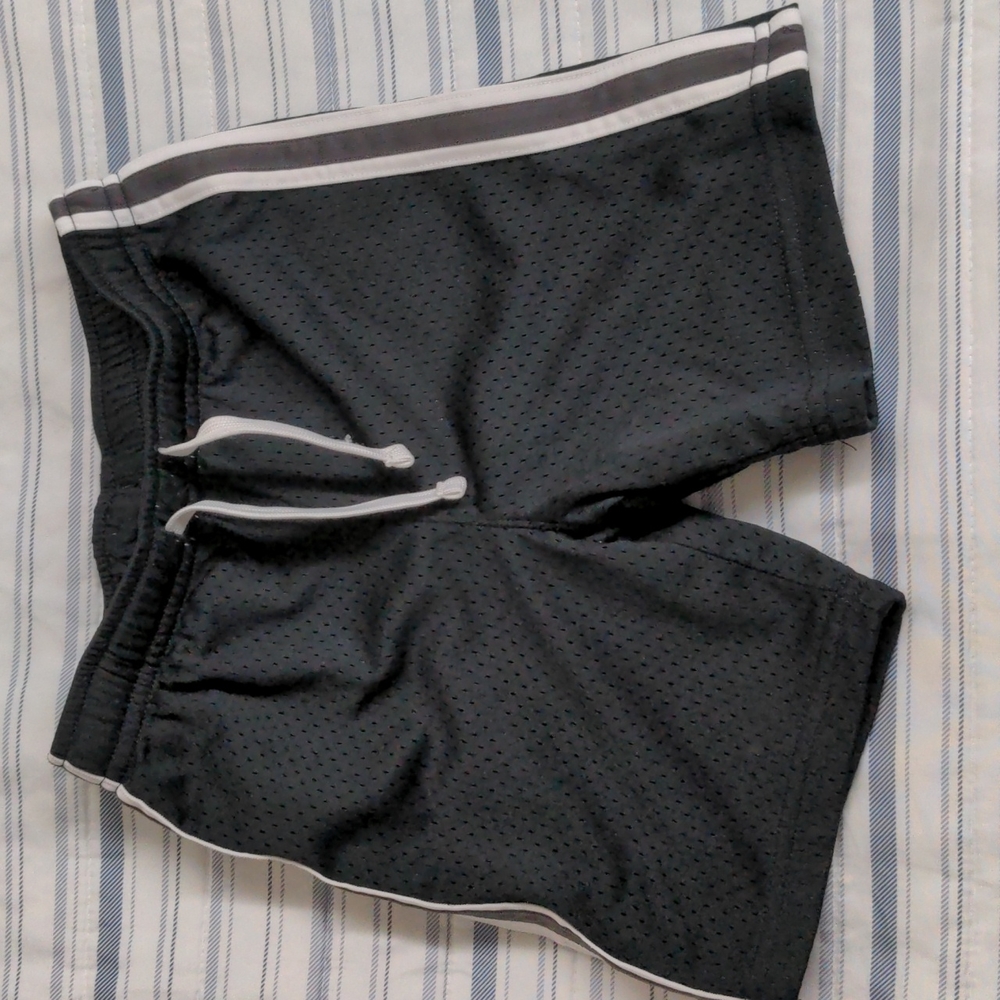 4T Simple Joys by Carter's sz 4T Toddler Polyester Boys Shorts - Black w Gray